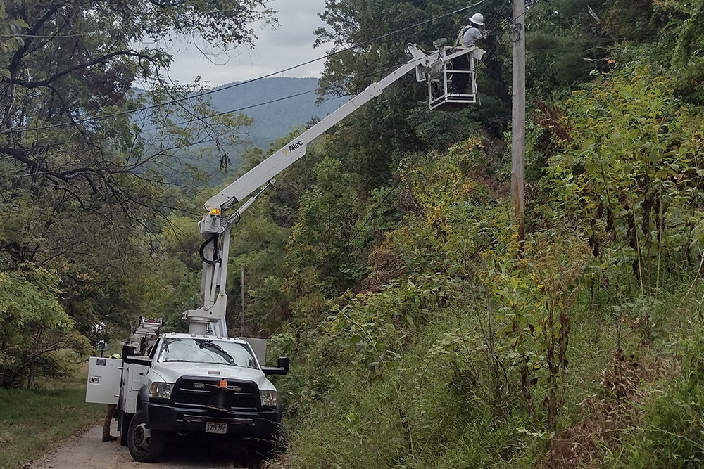 fiber optic servicing